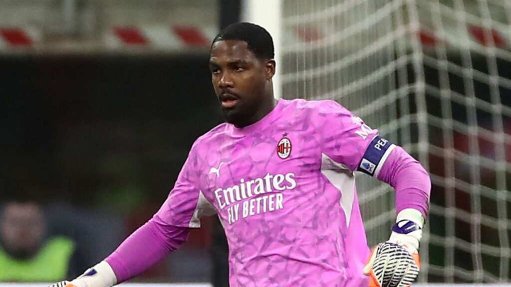 Mike Maignan, portiere AC Milan, potrebbe lasciare i rossoneri nel calciomercato estivo 2026