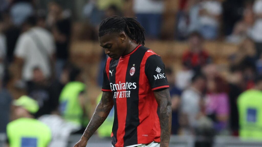 Calciomercato Milan, Leao al Fenerbahçe? Safi: "Ho parlato con lui e ..."
