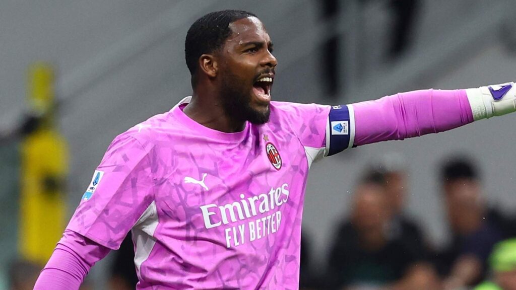 Mike Maignan, portiere AC Milan, potrebbe lasciare i rossoneri nel calciomercato estivo 2026